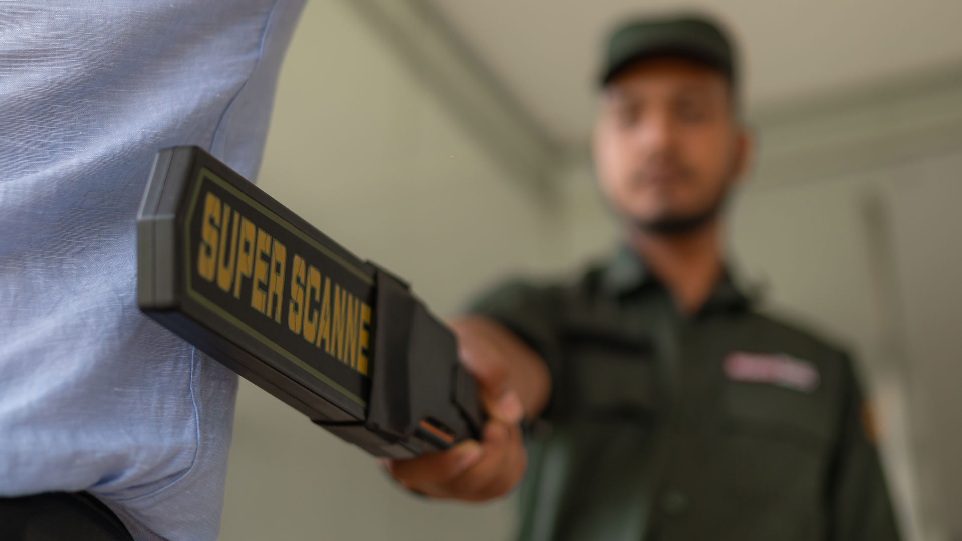 SSSL guard using a hand-held security scanner